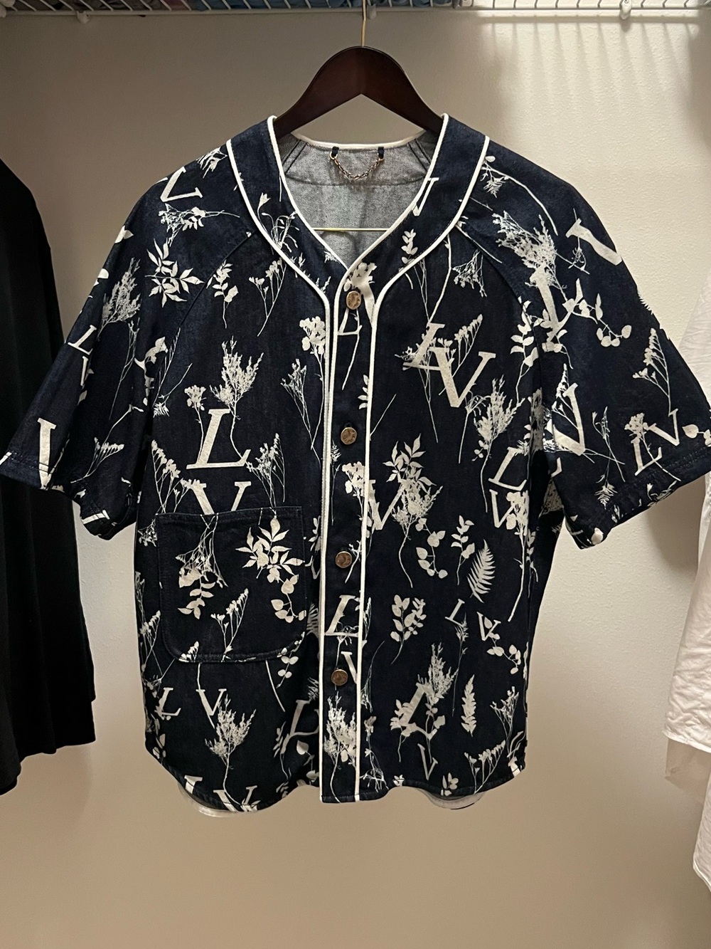 Louis Vuitton navy blue leaf jersey